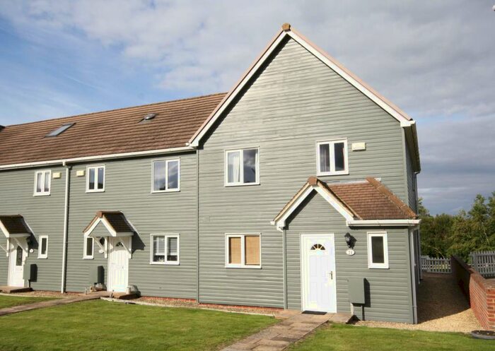 3 Bedroom Terraced House To Rent In Wiltshire Crescent, Vastern, SN4