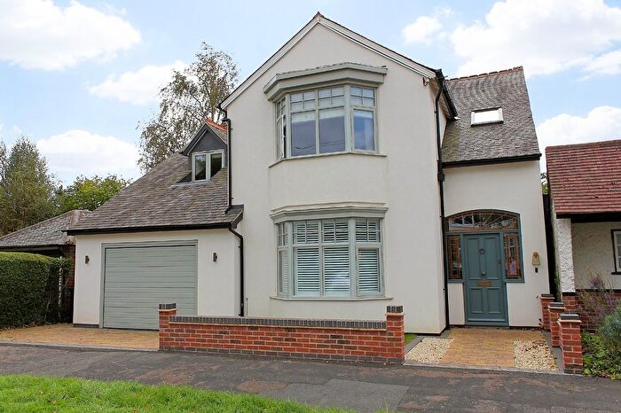 4 Bedroom Detached House For Sale In Meadway, Leicester, LE3