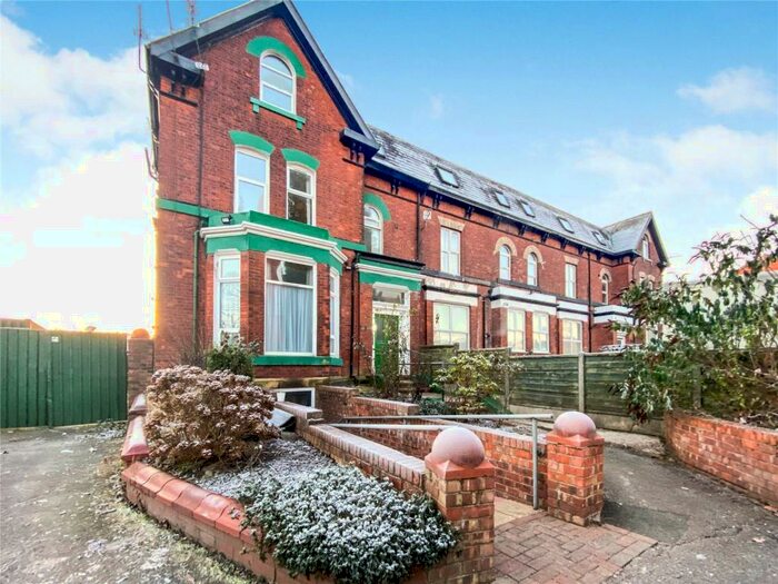 1 Bedroom Flat To Rent In Portland Crescent, Manchester, Greater Manchester, M13