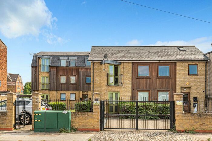 1 Bedroom Flat To Rent In Callisons Place, London, SE10