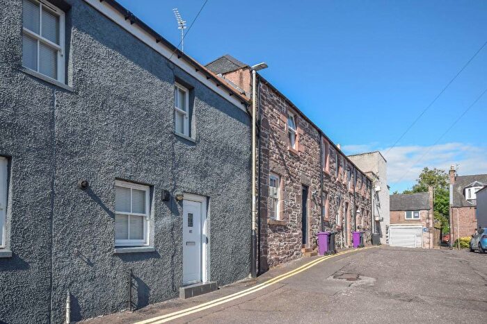 2 Bedroom Flat To Rent In City Road, Brechin, Angus, DD9