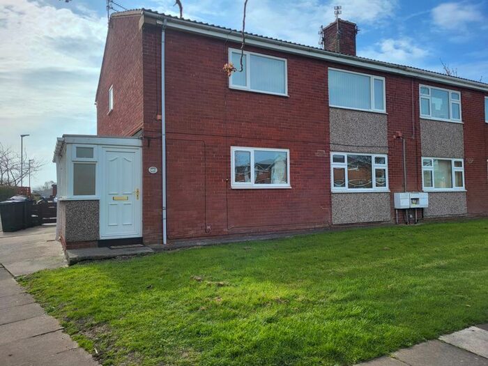 2 Bedroom Flat To Rent In Blenheim Drive, Bedlington, NE22