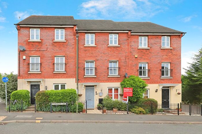 4 Bedroom Town House For Sale In Evergreen Way, Stourport-On-Severn, Worcestershire, DY13
