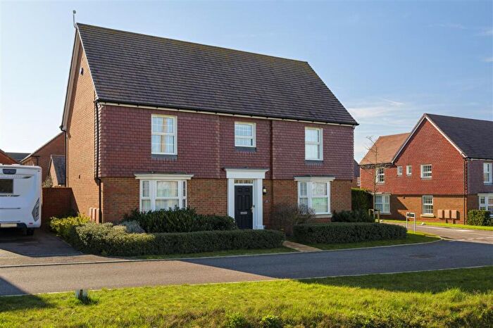 5 Bedroom Detached House For Sale In Red Pippin Lane, Preston, CT3