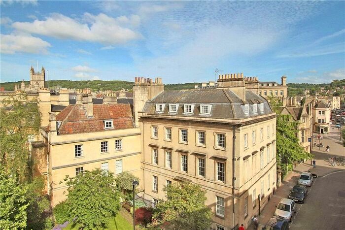 1 Bedroom Flat To Rent In Chandos House, - Westgate Buildings, Bath, Somerset, BA1