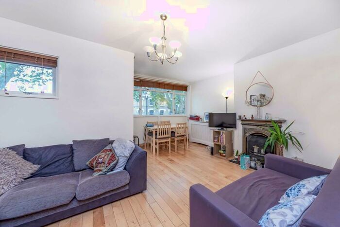 2 Bedroom Flat To Rent In Grosvenor Avenue, Islington, N5