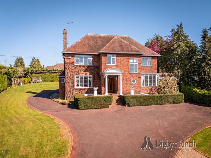 4 Bedroom House For Sale In Thorpe Road, Peterborough, PE3