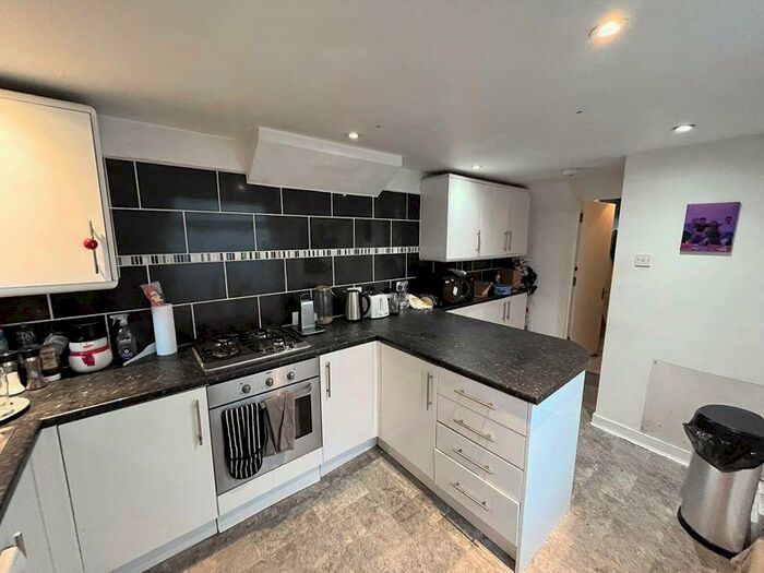 4 Bedroom Terraced House To Rent In Carlyle Street, Brighton, BN2