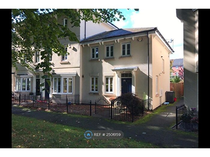 2 Bedroom End Of Terrace House To Rent In Beaurevoir Way, Warwick, CV34