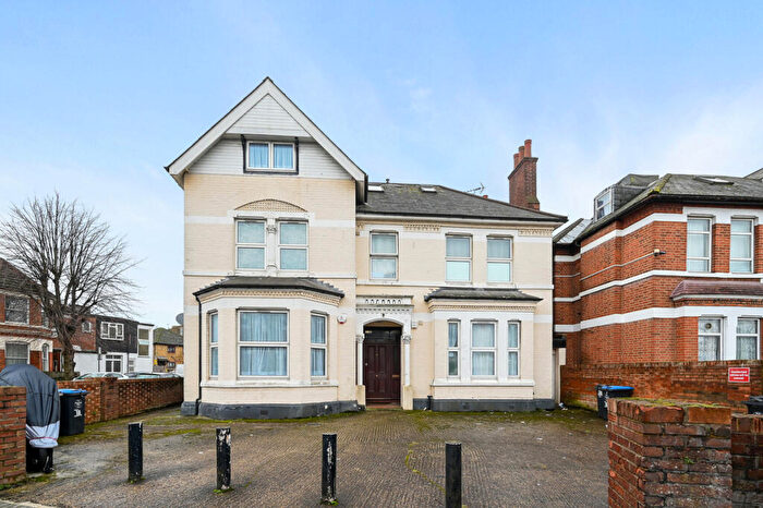 2 Bedroom Apartment For Sale In Craven Park, London, NW10