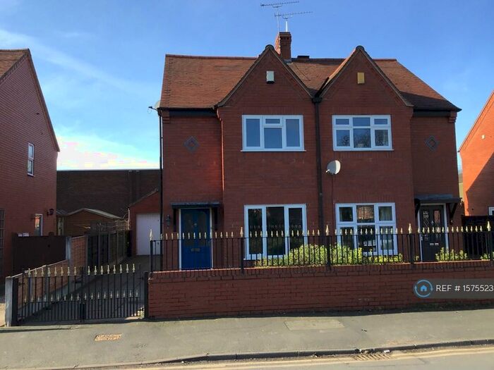 2 Bedroom Semi-Detached House To Rent In Manor Gardens, Nantwich, CW5