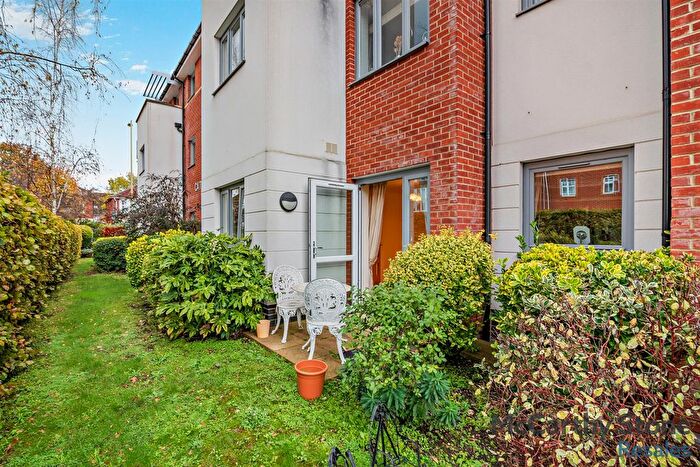 1 Bedroom Flat For Sale In Catherine Court, Sopwith Road, Eastleigh, SO50