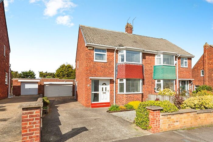 3 Bedroom Semi-Detached House For Sale In Ravensworth Crescent, Hartlepool, TS24