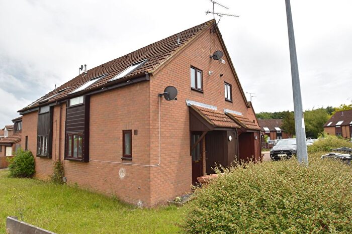 1 Bedroom Terraced House To Rent In Uplands, Stevenage, SG2
