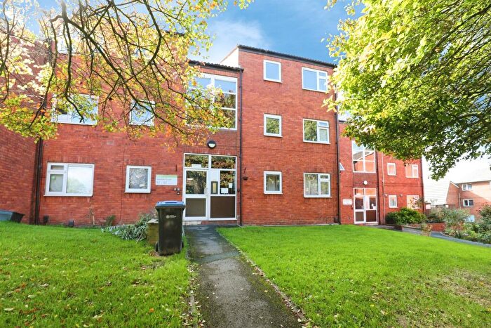 1 Bedroom Flat For Sale In Bramham Drive, Harrogate, HG3