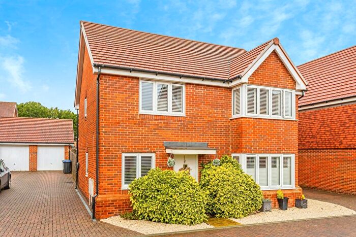 4 Bedroom Detached House For Sale In Bignall Grove, Hurstpierpoint, Hassocks, BN6