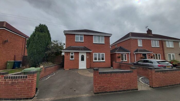 3 Bedroom Detached House To Rent In Rookery Road, Innsworth, GL3