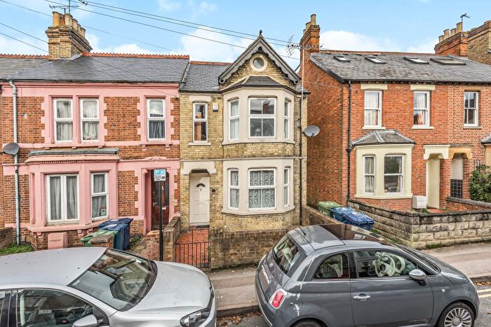 6 Bedroom End Of Terrace House To Rent In Southfield Road, East Oxford, Hmo Ready Sharers, OX4