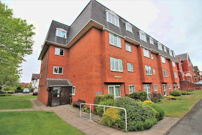 1 Bedroom Flat To Rent In Cambridge Road, Southport, PR9