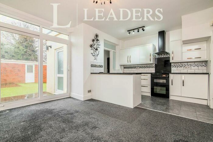 3 Bedroom Detached House To Rent In Myrtle Avenue, Birmingham, B14