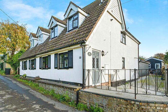 3 Bedroom Semi-Detached House For Sale In Red Lion Lane, Sutton, Ely, Cambridgeshire, CB6