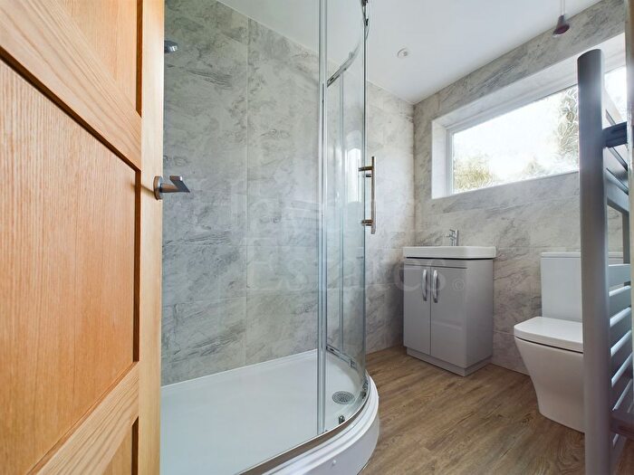1 Bedroom Flat To Rent In Church Avenue, Stourport On Severn, DY13