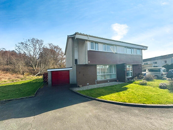 3 Bedroom Semi Detached House For Sale In Lochy Place, Erskine, PA8