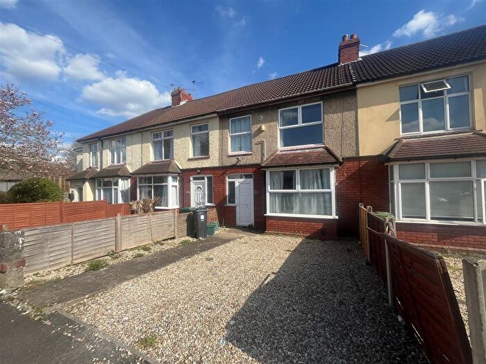 4 Bedroom Terraced House To Rent In B, Cropthorne Road, Horfield, BS7