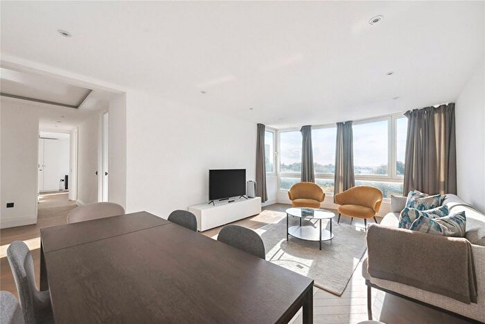 2 Bedroom Flat To Rent In Norfolk Crescent, London, W2