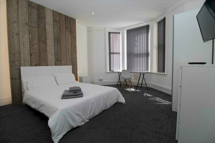 2 Bedroom Apartment To Rent In North Road East, Plymouth, PL4