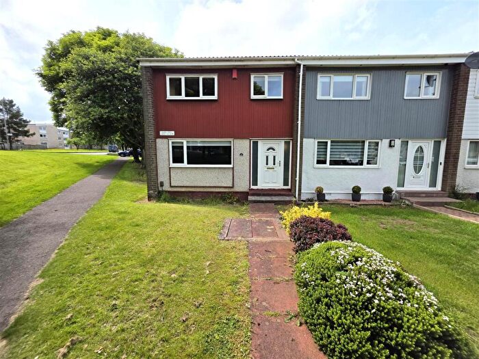 3 Bedroom End Of Terrace House To Rent In Glen Doll, St Leonards, East Kilbride, G74