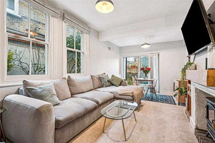 1 Bedroom Flat For Sale In Tranmere Road, SW18