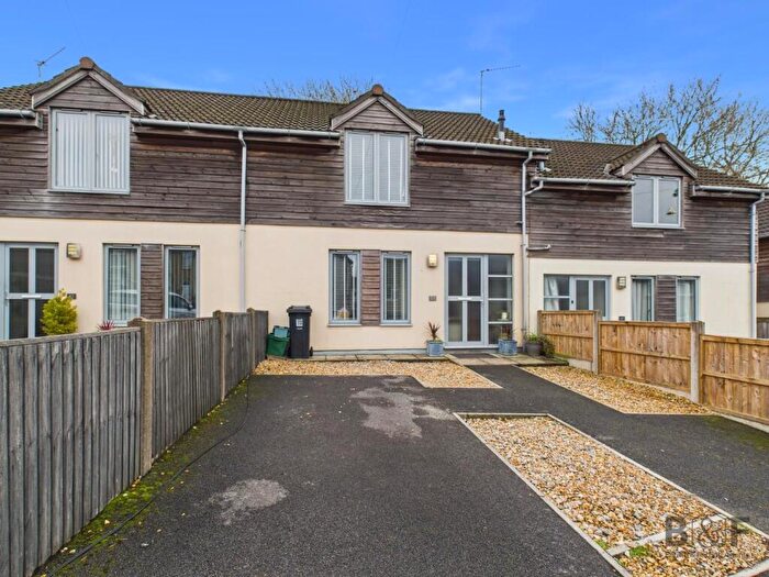 2 Bedroom Terraced House For Sale In Seymour Road, Staple Hill, BS16