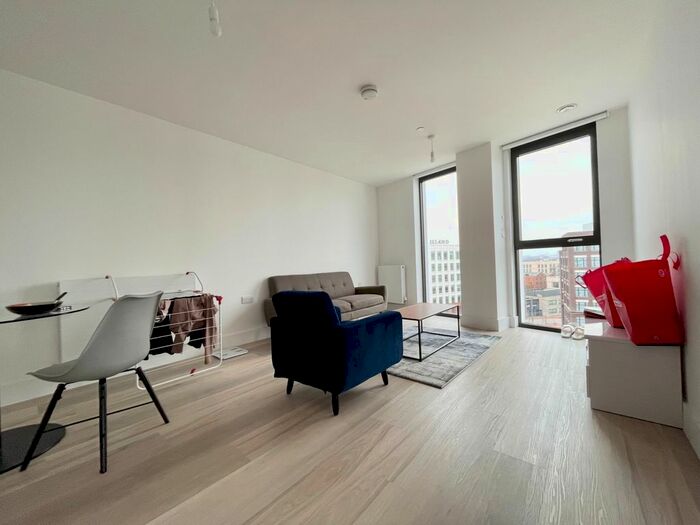 2 Bedroom Flat To Rent In Barley Lane, London, E15