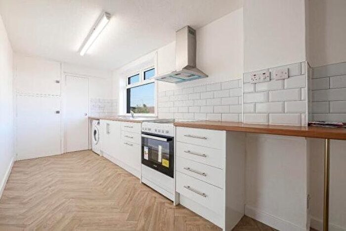 3 Bedroom Property To Rent In Aragon Drive, Ilford, IG6