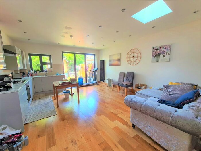 5 Bedroom Terraced House To Rent In Sherrard Road, London, E7