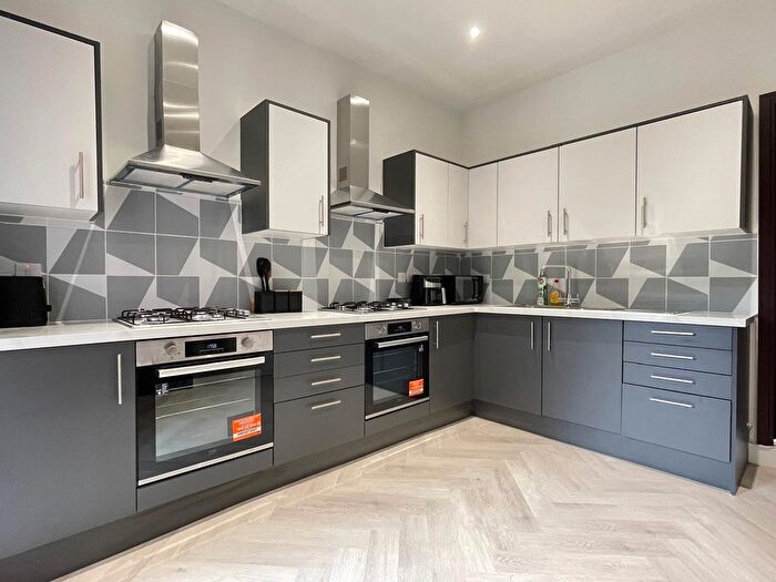 1 Bedroom Studio To Rent In Clarendon Road, Luton, Bedfordshire, LU2