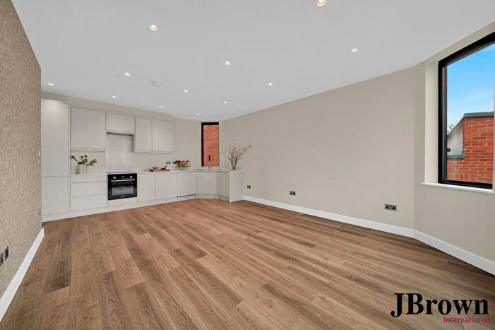 2 Bedroom Apartment To Rent In Park Lane, Croydon, CR0