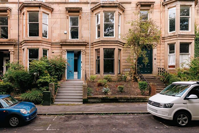 2 Bedroom Flat For Sale In Doune Gardens, Glasgow, G20