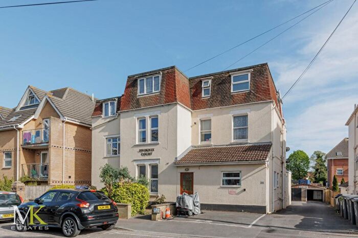 2 Bedroom Flat For Sale In Westby Road, Phoenix Court, BH5