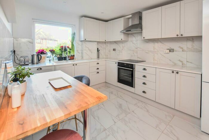 4 Bedroom Terraced House To Rent In Bears Hedge, Iffley Village, Oxford, OX4