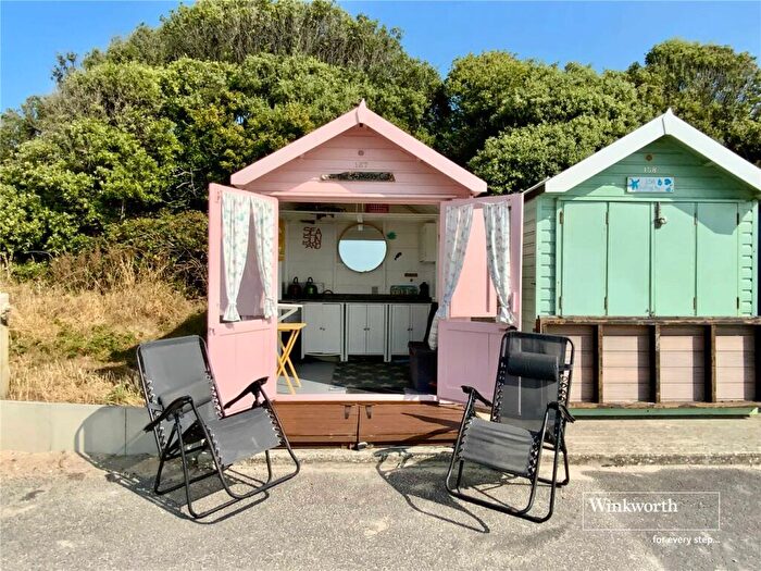 Bungalow For Sale In Penny Way, Friars Cliff, Christchurch, Dorset, BH23