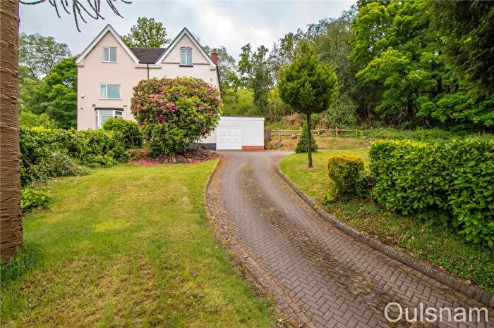 4 Bedroom Semi-Detached House For Sale In Leach Green Lane, Rednal, Birmingham, West Midlands, B45