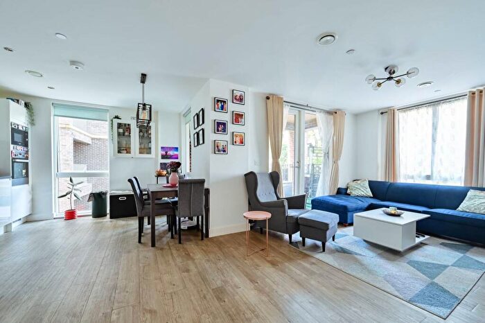 2 Bedroom Flat For Sale In Gayton Road, Harrow, HA1