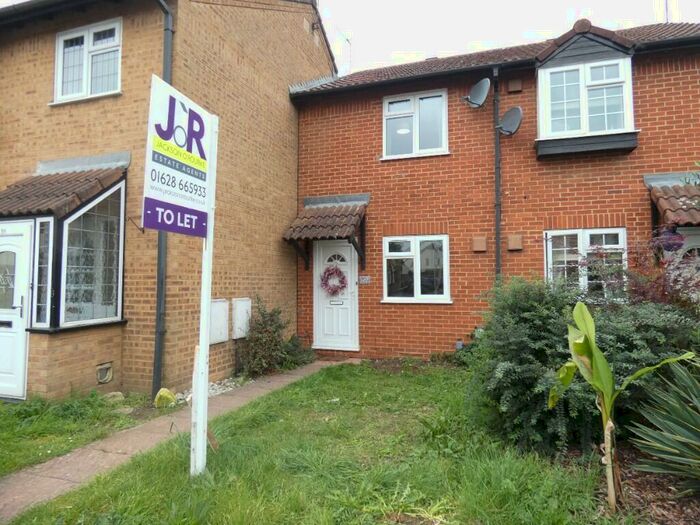 2 Bedroom Terraced House To Rent In Scarborough Way, Cippenham, SL1