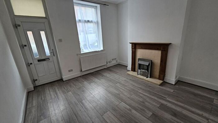3 Bedroom House To Rent In Middlesex Street, Barnsley, S70