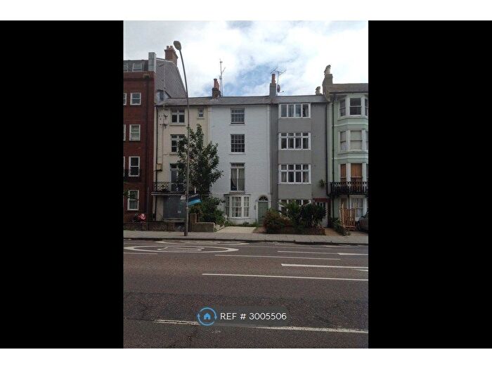 1 Bedroom Flat To Rent In Richmond Place, Brighton, BN2