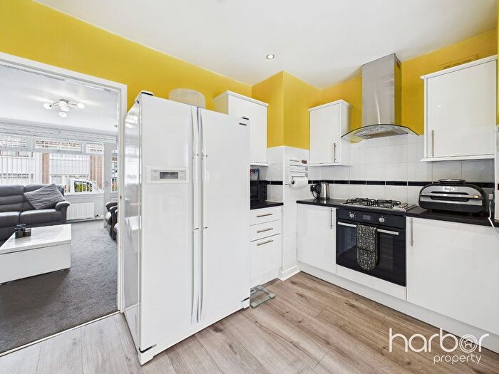 2 Bedroom Semi-Detached House For Sale In Lightburn Place, Springboig, Glasgow, City Of Glasgow, G32