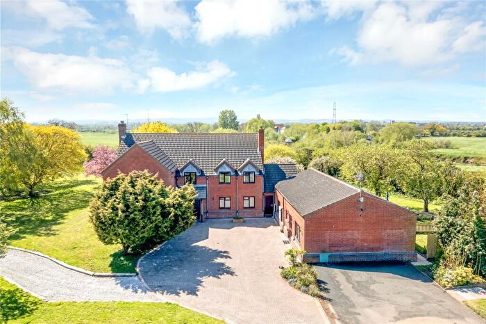 7 Bedroom Detached House For Sale In Back Lane, Cotes, Loughborough, LE12