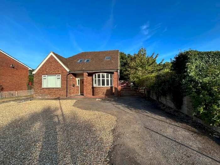 4 Bedroom Detached House To Rent In Grange Road, Guildford, GU2